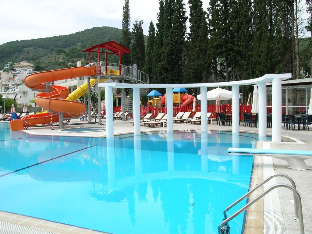 Kamares Apartments Εε Poros Town Екстер'єр фото