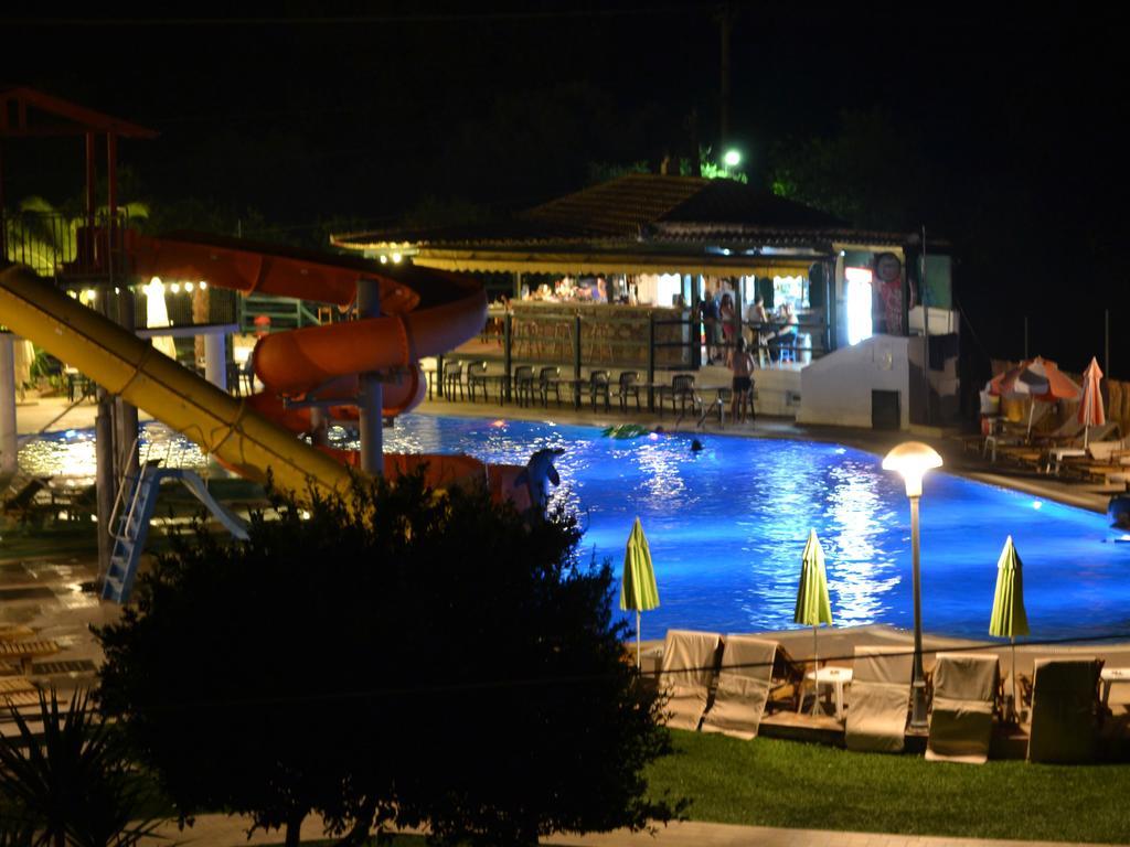 Kamares Apartments Εε Poros Town Екстер'єр фото